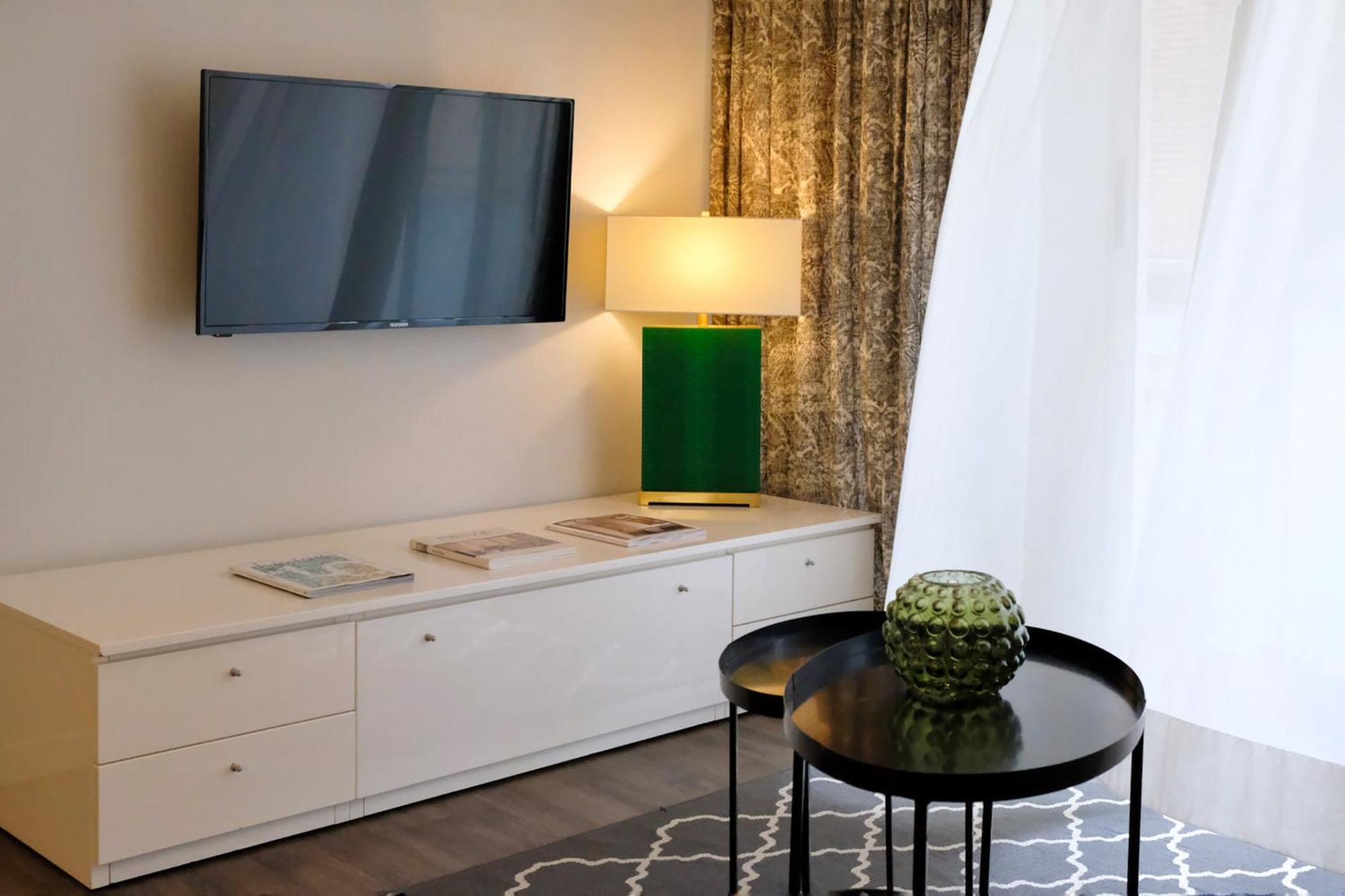 Aparthotel Lungomare - Charming