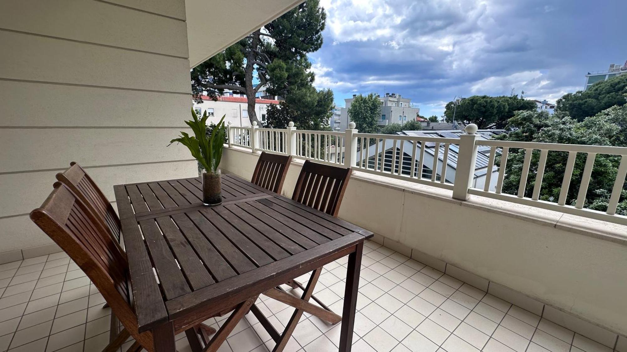 Lungomare - Charming Aparthotel